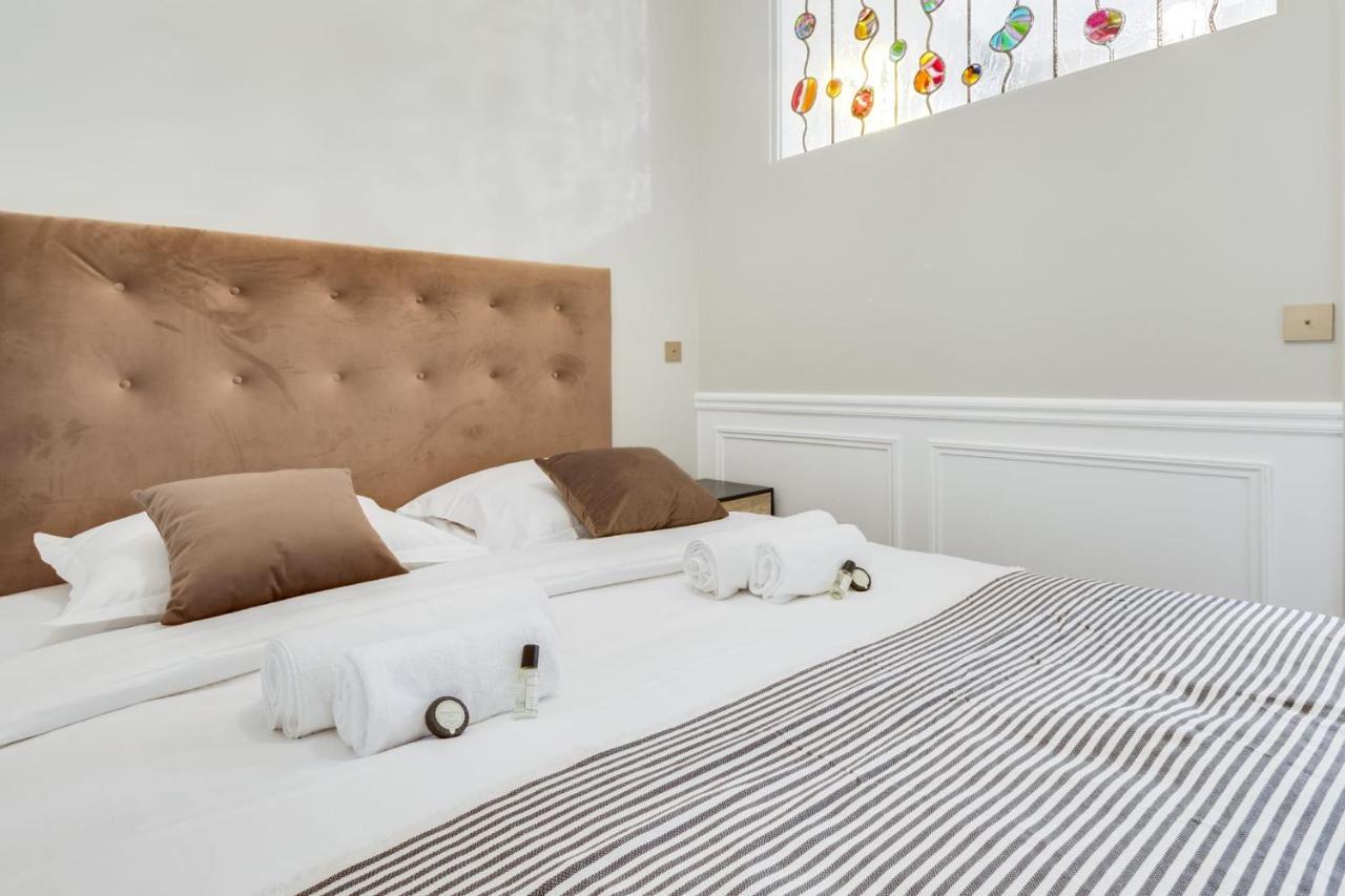 Guestready - Lovely Flat In Central Paris Near Notre-Dame Apartment Bagian luar foto
